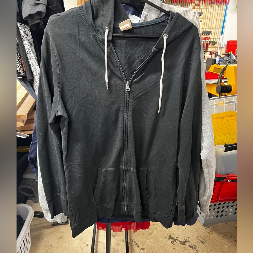 Black mossimo fullzip sweatshirt